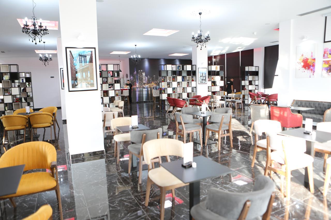 New York Hotel 3*