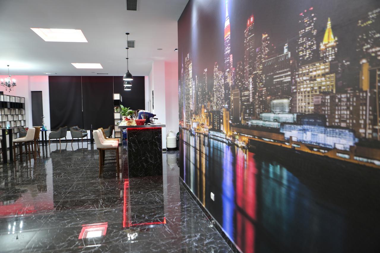 New York Hotel